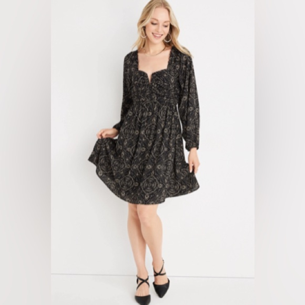 EUC Maurices Back Floral V Neck Babydoll Mini Dress